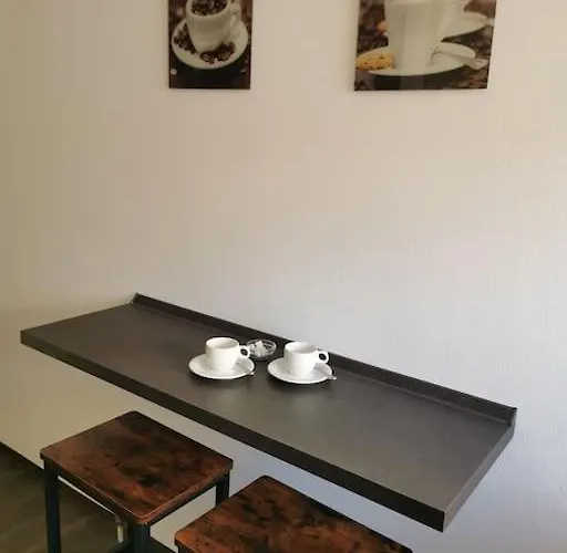 Апартаменты Schoene Grosse Basilikablick Stadtnah Ruhig Naehe Bodensee Mit Aussicht Вайнгартен